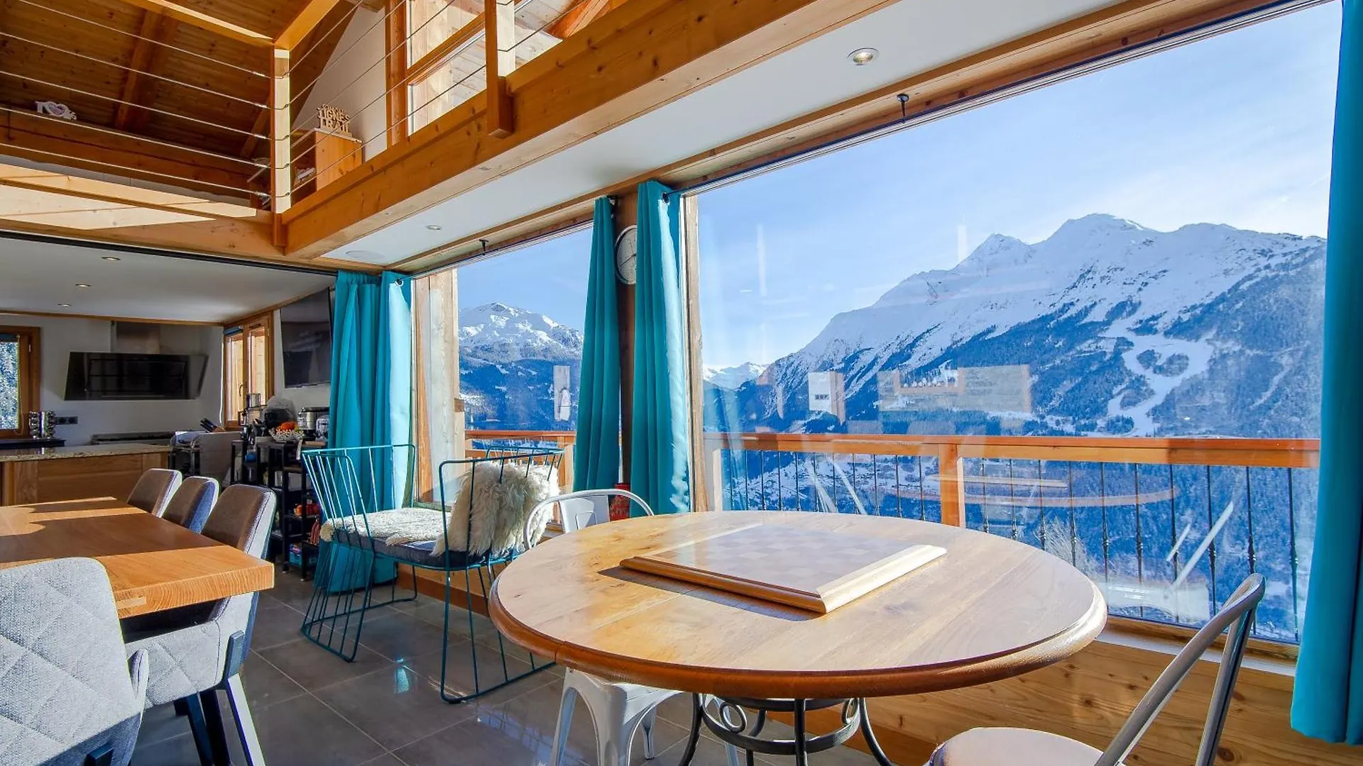 Chalet Evidence Montvalezan Fransa